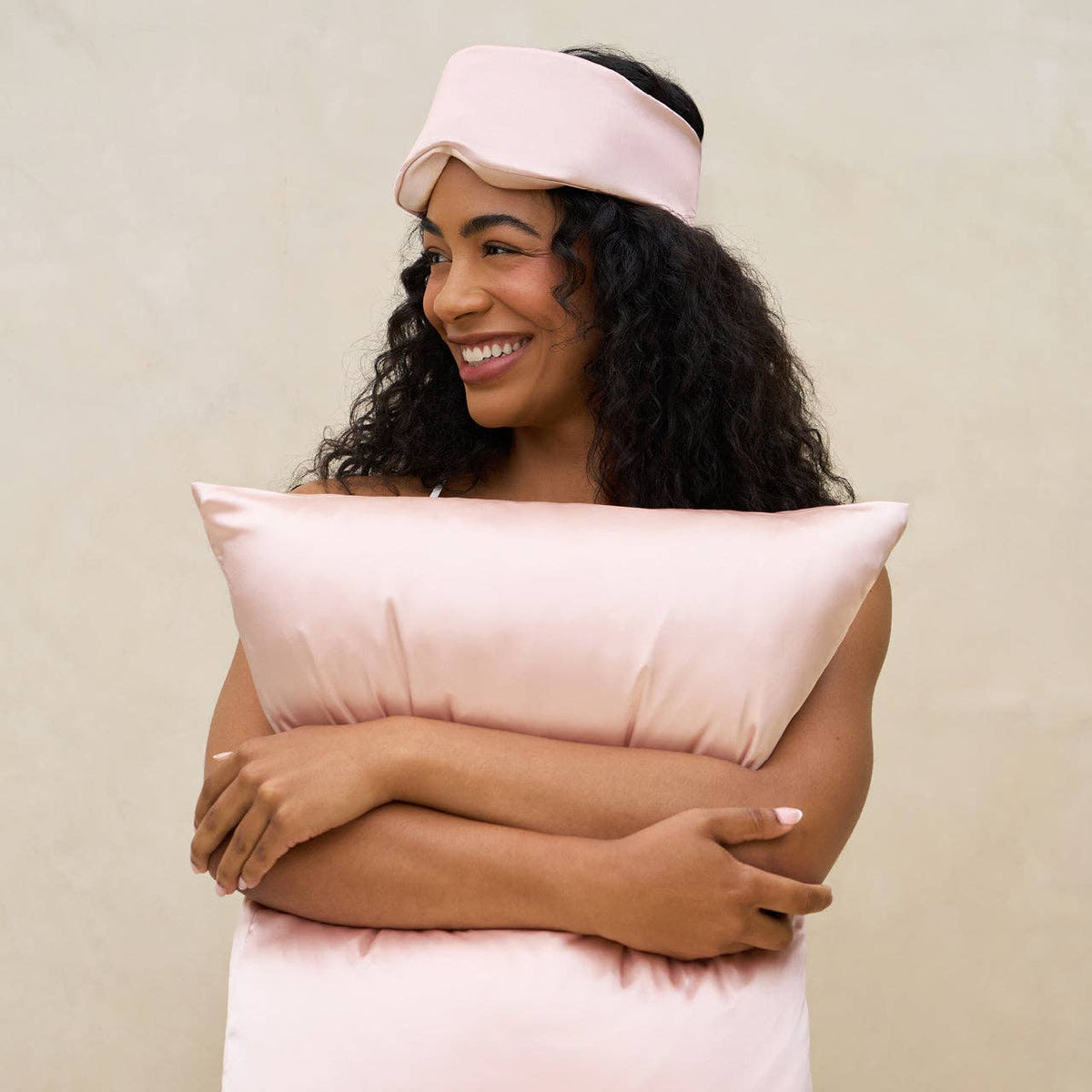 Kitsch Blush Contour Pillow Eye Mask - Bare Face Beauty