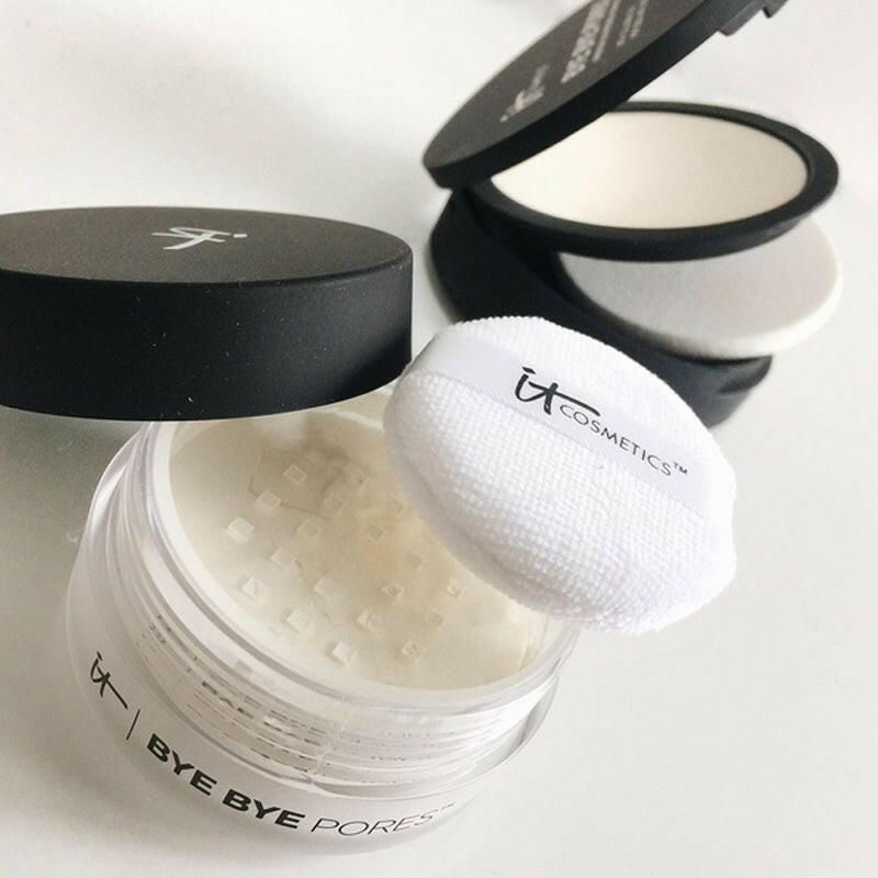 It Cosmetics BYE BYE PORES Oil Control Translucent Powder - Bare Face Beauty