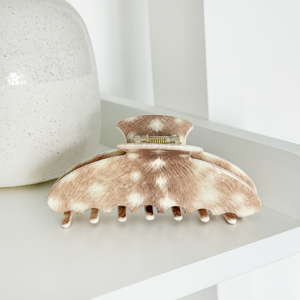 Coconut Lane - Fawn Claw Clip