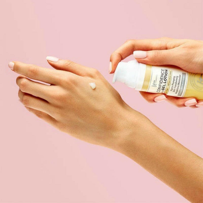 It Cosmetics Confidence In A Gel Lotion 75ml - Bare Face Beauty